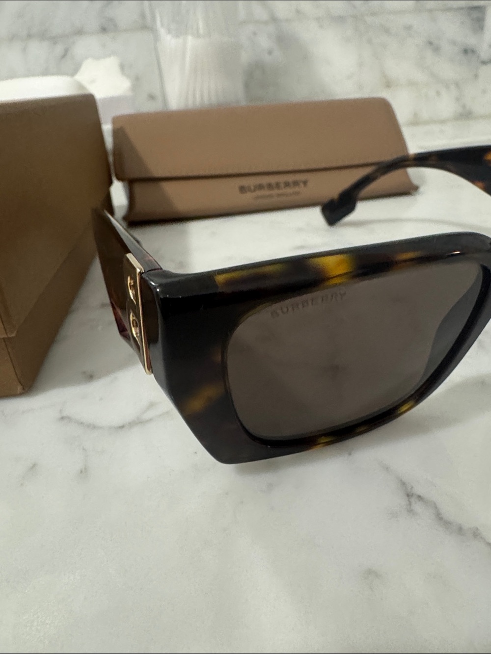 Burberry Poppy Rectangular Sunglasses - Picture 10 of 10